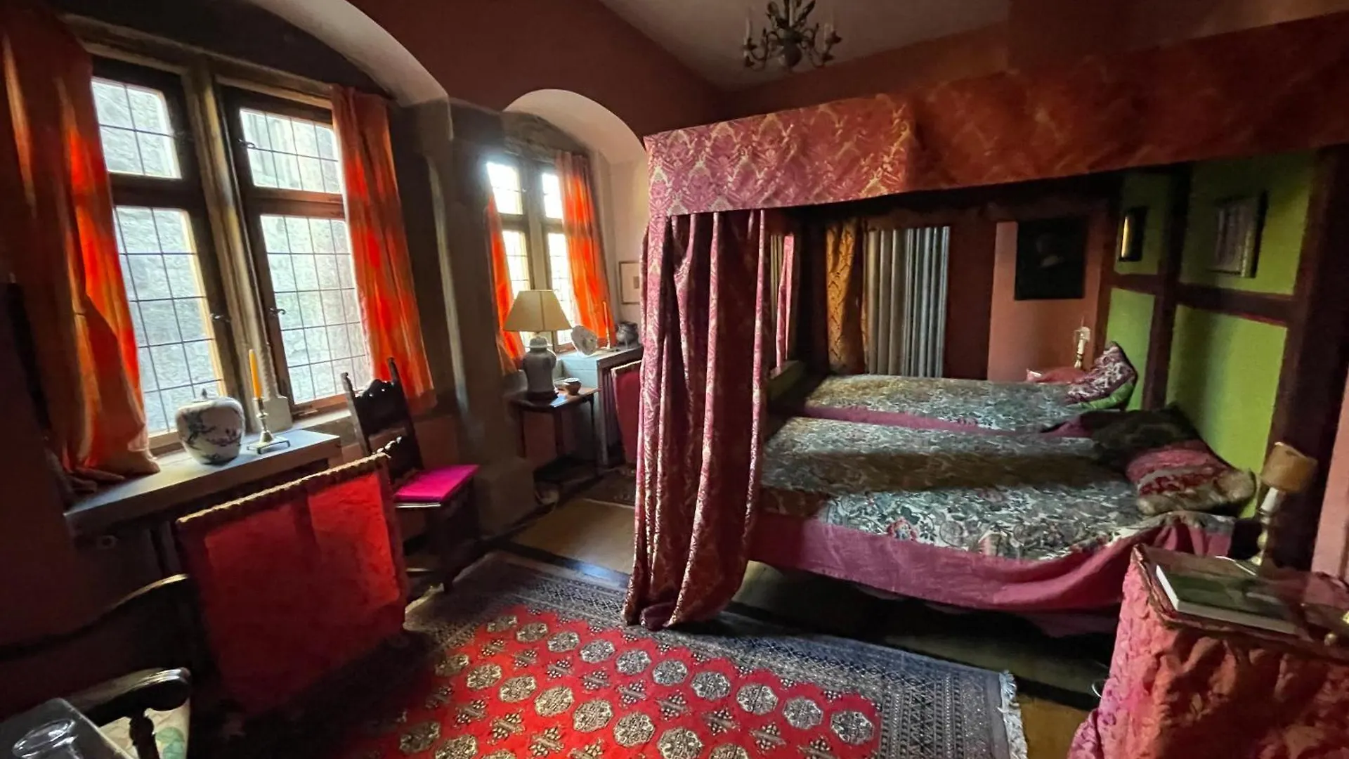 Gaestehaus Auf Der Salzburg Bad Neustadt an der Saale Villa