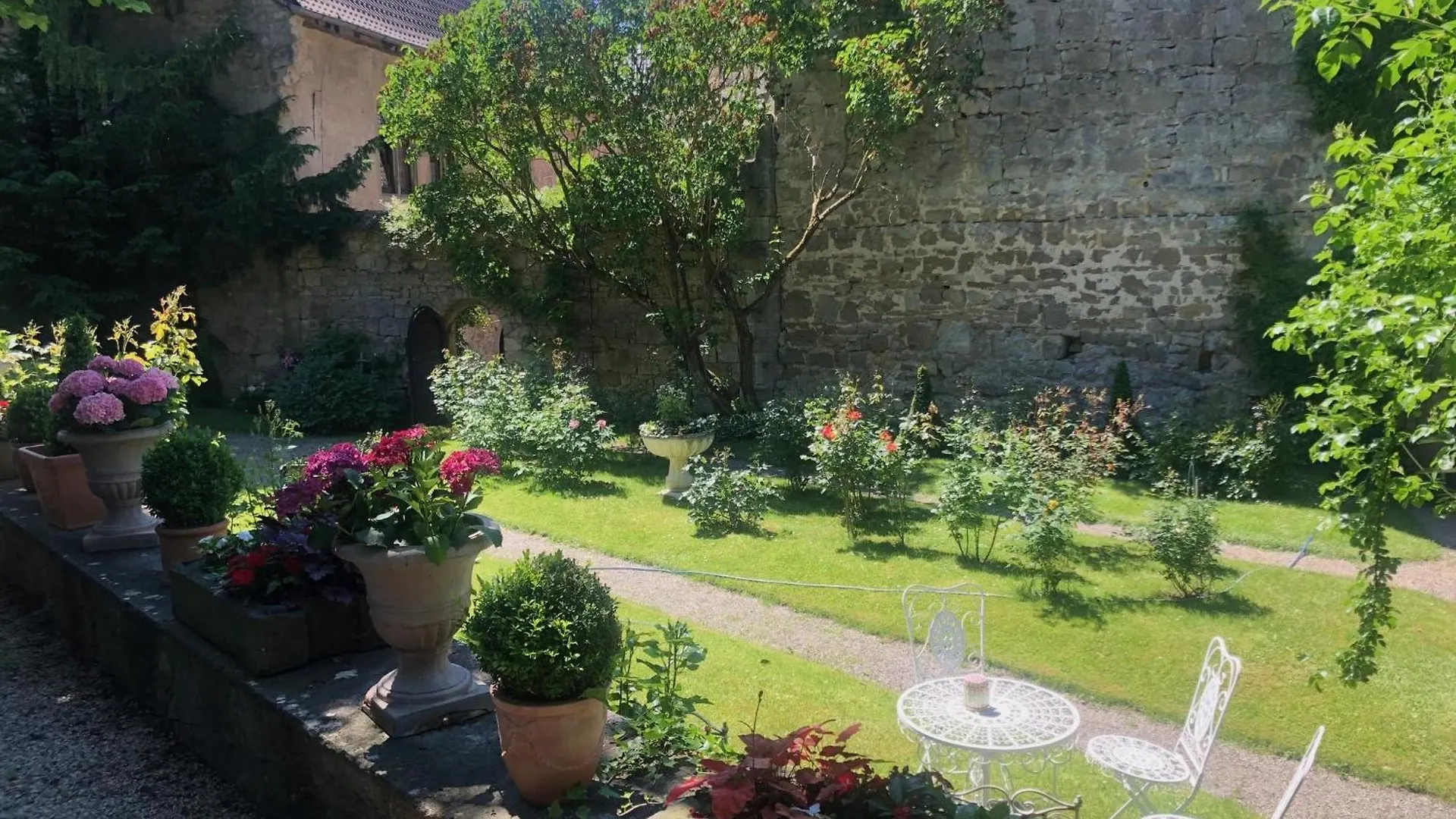 Villa Gaestehaus Auf Der Salzburg Bad Neustadt an der Saale
